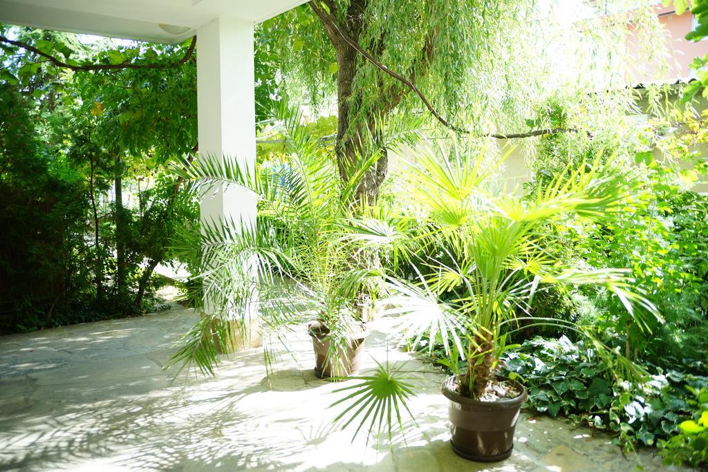 Guest House Barbov Obzor Extérieur photo