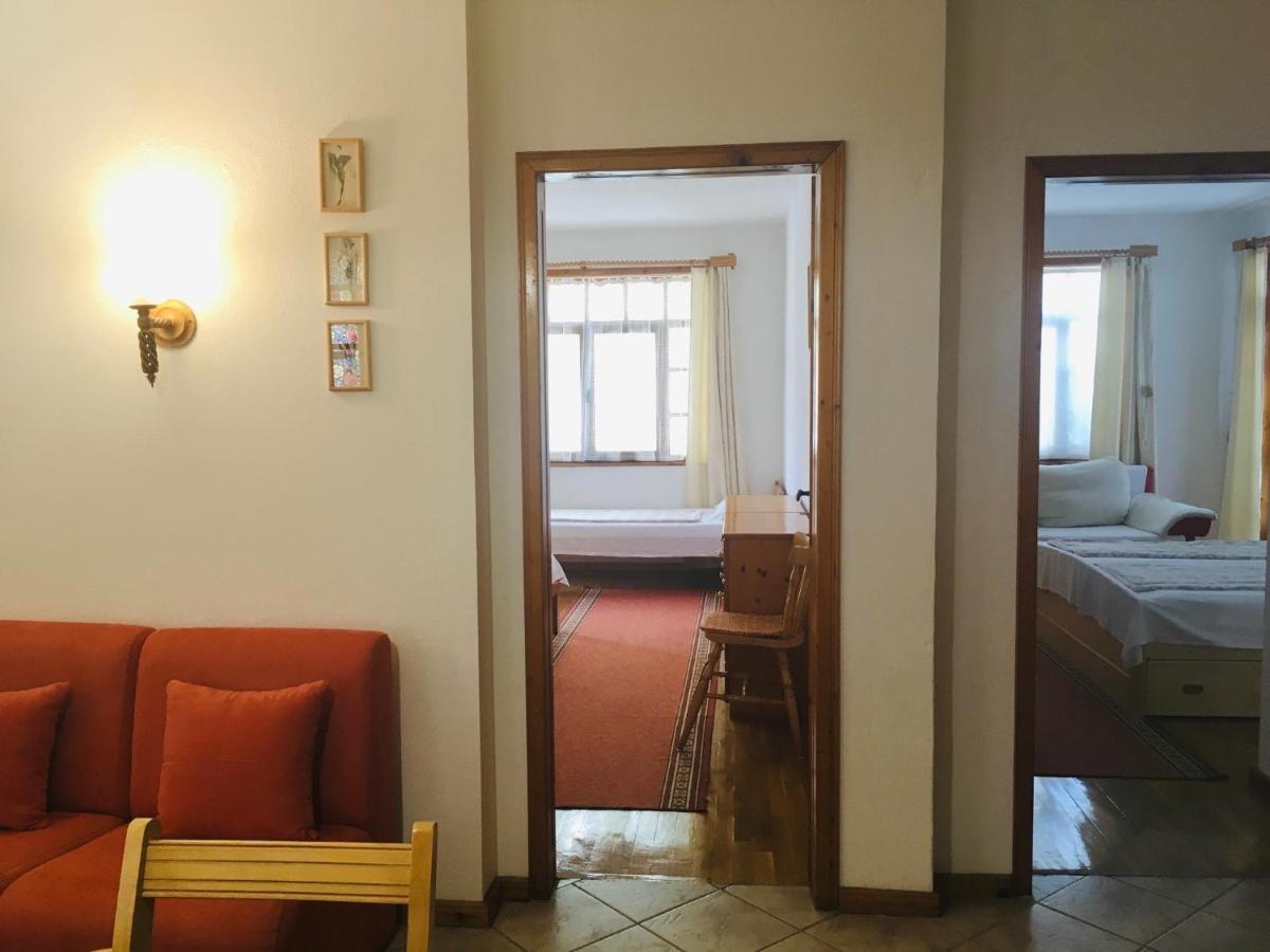 Guest House Barbov Obzor Extérieur photo